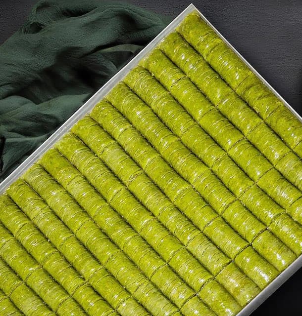 Fistik Sarma mit Pistazien